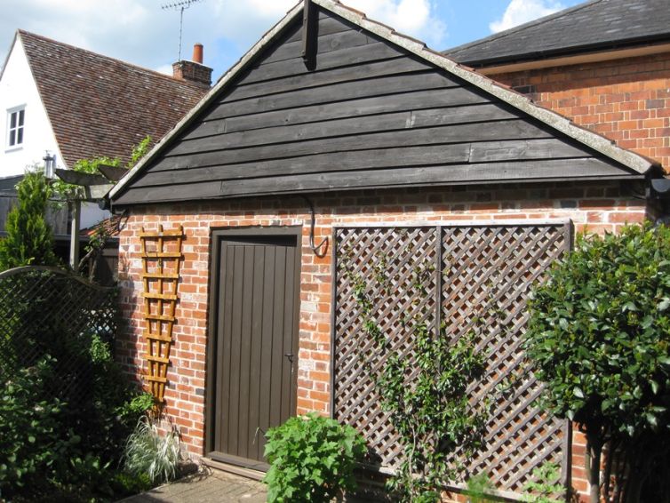 Conversion of curtilage Listed outbuilding to Grade 2 Listed cottage in Nayland, Suffolk